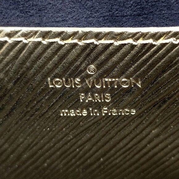 (S6) Louis Vuitton Hand Bag Twist PM Gold Epi Leather - Picture 12 of 13